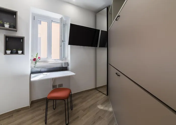 Nocleg ze śniadaniem Piazza Roma 3*